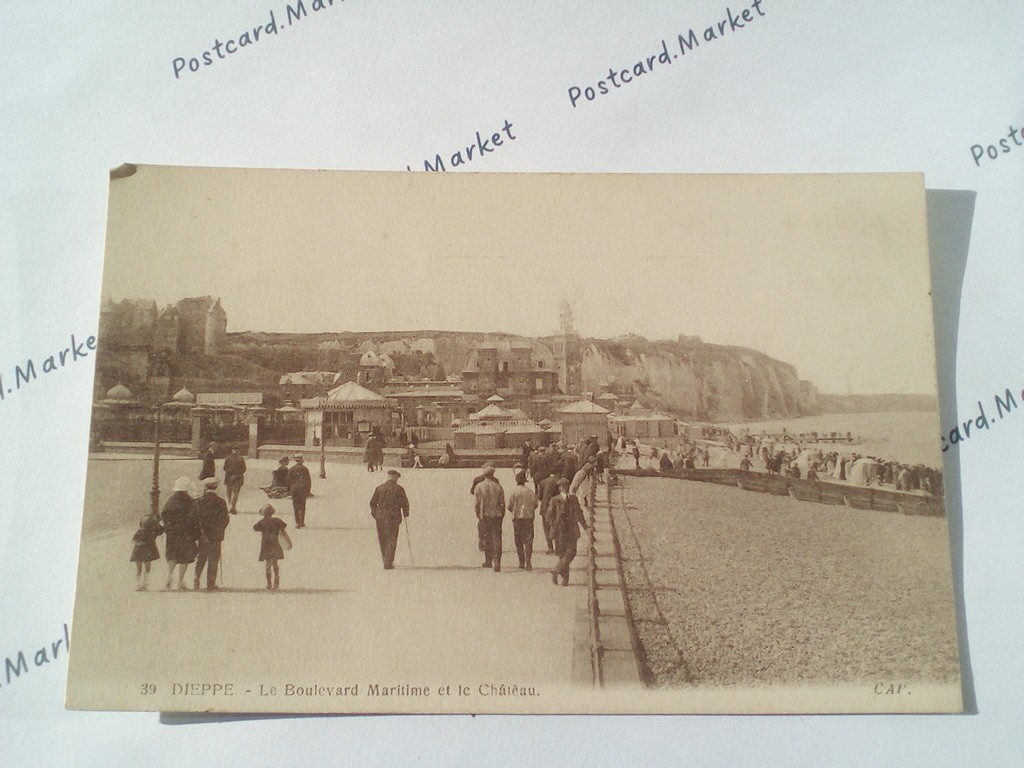 /France/Dieppe/FR_place_19xx_Dieppe. Le Boulevard Maritime et le Chateau.jpg